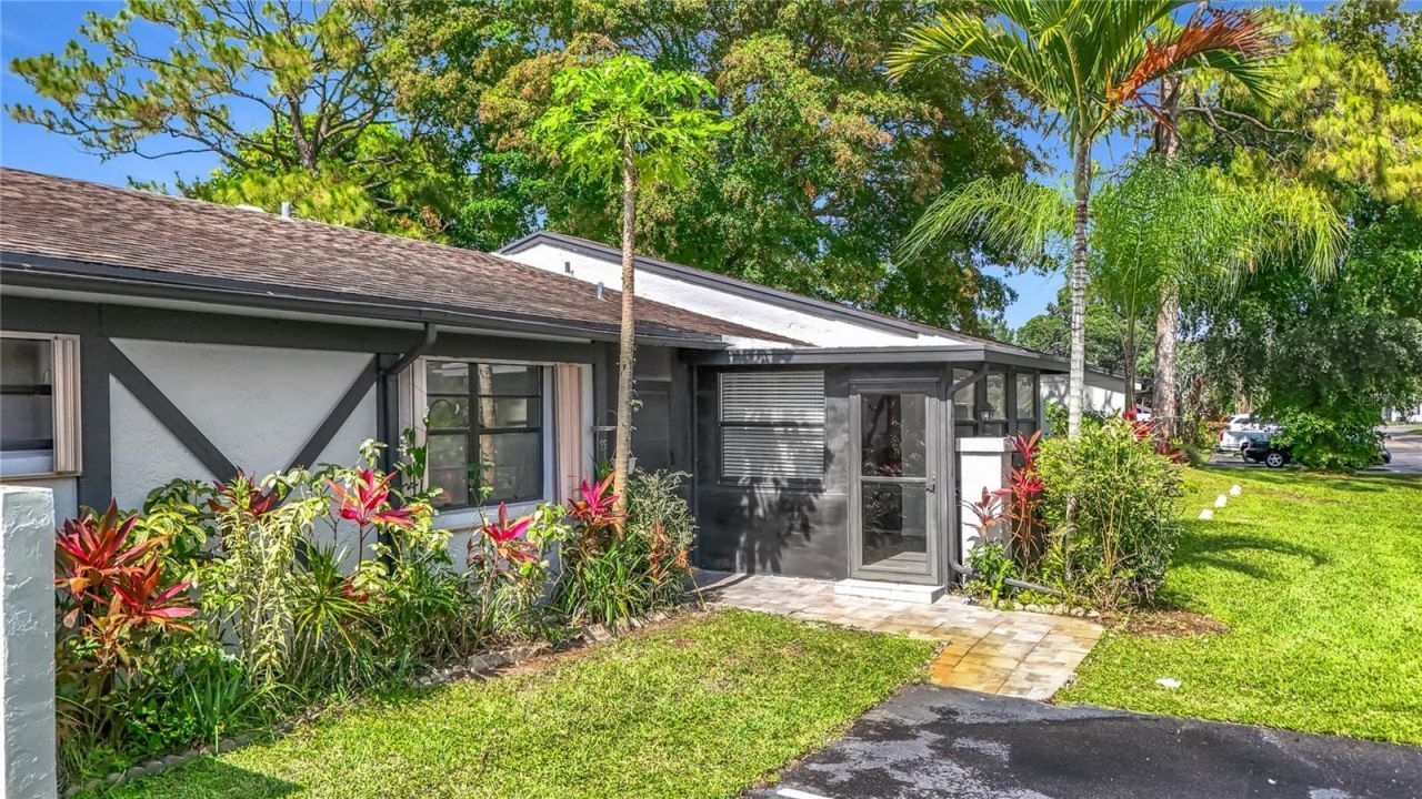 55 Seminole Drive , Royal Palm Beach, FL 33411 Photo