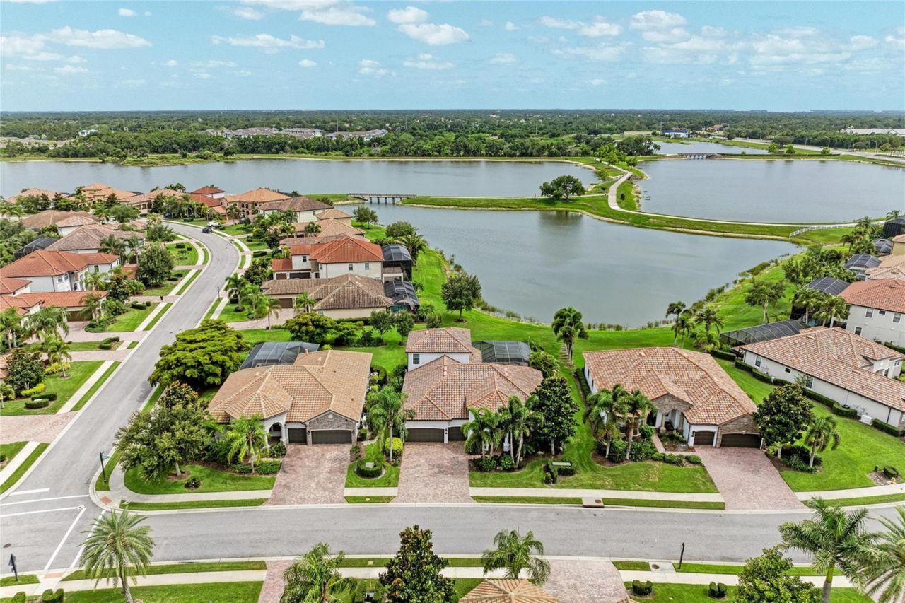 13304 Bridgeport Crossing , Bradenton, FL 34211 Photo