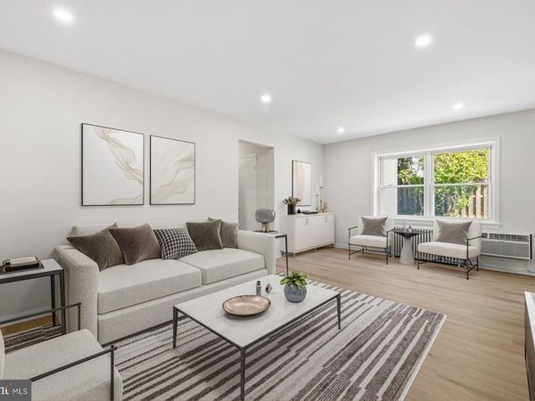 4803 WELLINGTON DRIVE , Unit 102, CHEVY CHASE, MD 20815