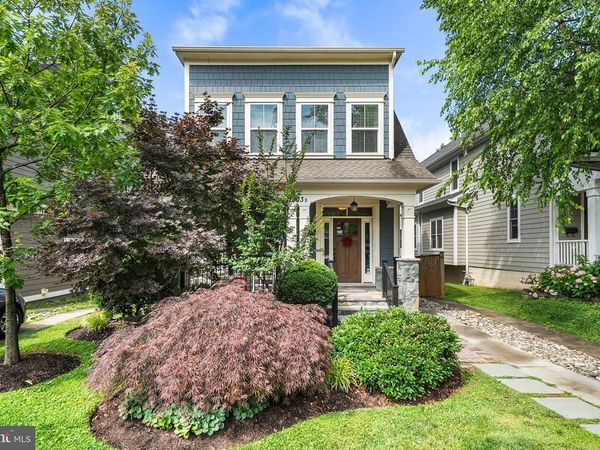 1203B LINCOLN AVENUE, FALLS CHURCH, VA 22046