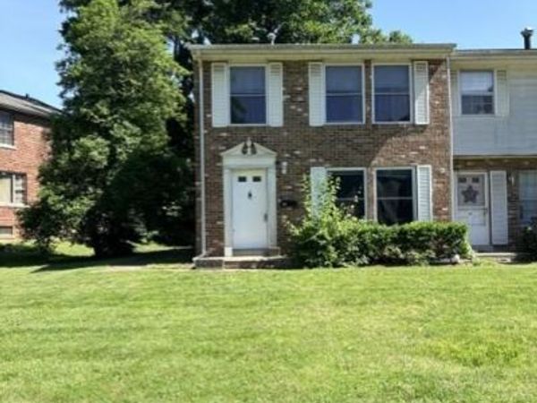 4502 S. Park Drive , Belleville, IL 62226