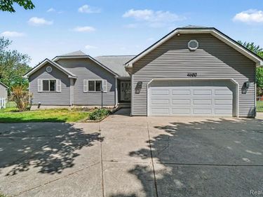 4660 Woodhull Drive, Independence Twp, MI 48346