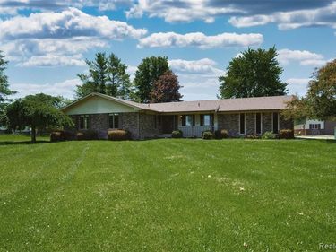 29940 29 Mile Road, Lenox Twp, MI 48048