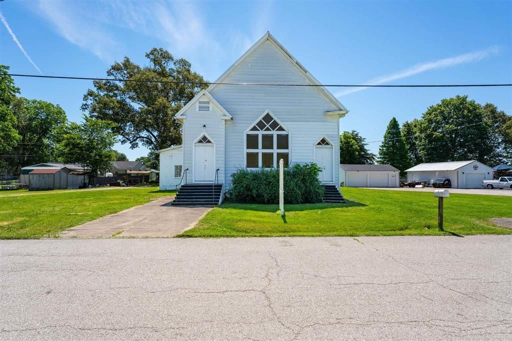9138 Sacra Dr., Maceo, KY 42355 Main Photo