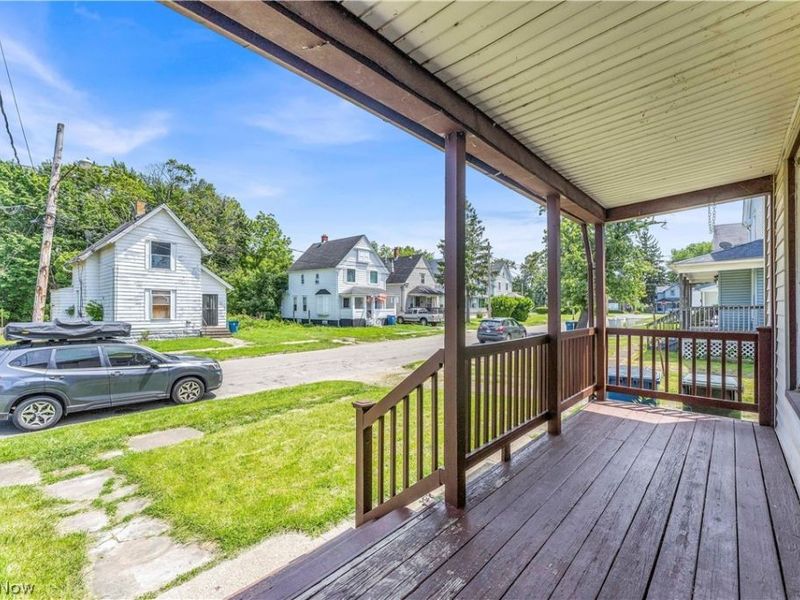 812 Lovett Place, Unit UP, Lorain, OH 44052 Photo 19