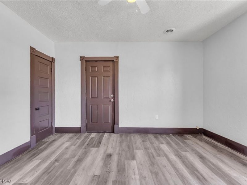 812 Lovett Place, Unit UP, Lorain, OH 44052 Photo 7