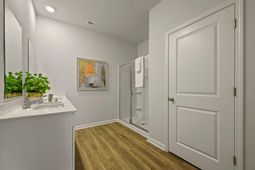 1053 Laurel Oaks Drive photo 4