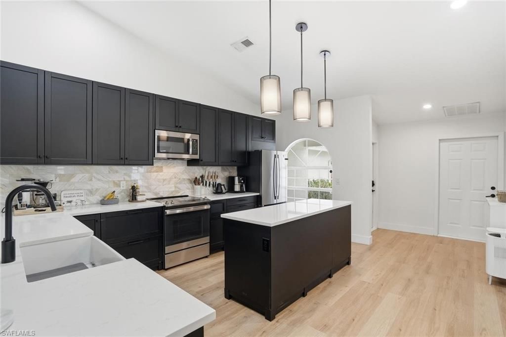 6236 Shadowood Cir, Naples, FL 34112 Photo