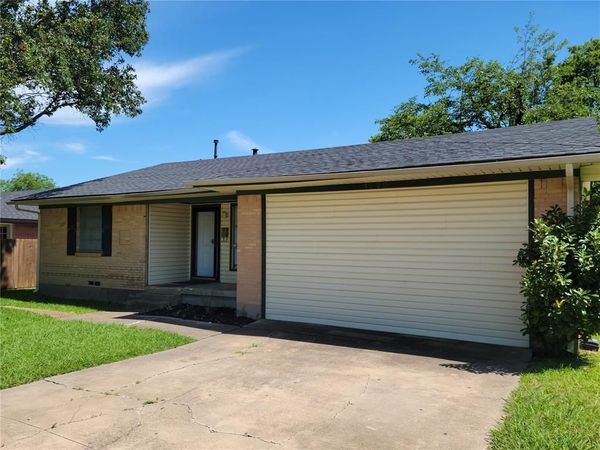 1220 Lewis Drive , Garland, TX 75041