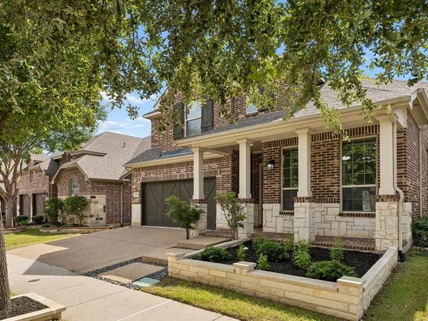 400 Warwick Boulevard, Lewisville, TX 75056