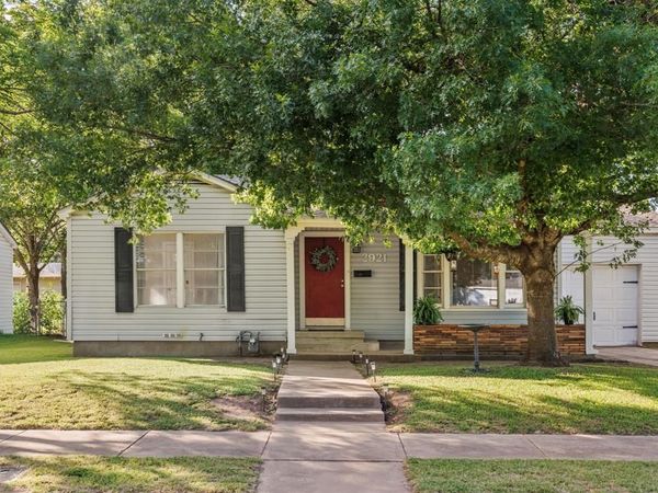 2921 Summer Avenue , Waco, TX 76708