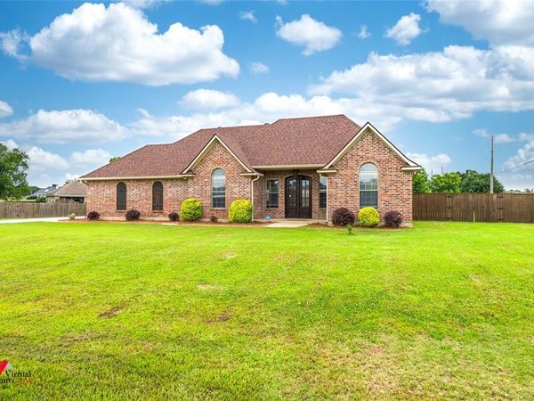 108 Griffin Drive, Stonewall, LA 71078