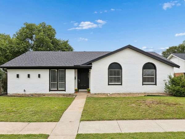 2123 Sheraton Drive, Carrollton, TX 75007