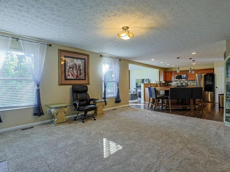 2032 Bridgewater Lane, Monroe, OH 45050 Photo 11