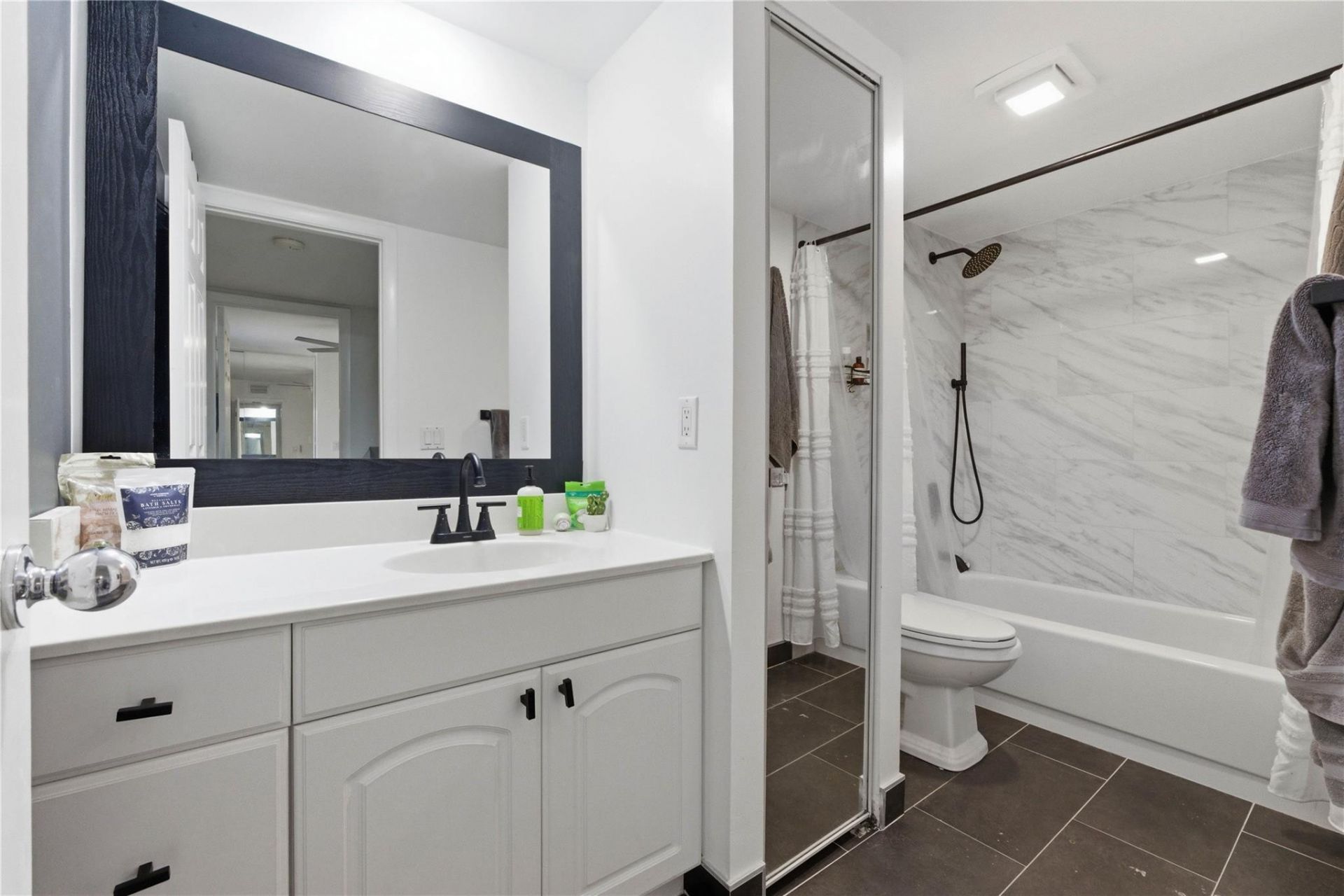1017 10th Way, West Palm Beach, FL 33407 Photo