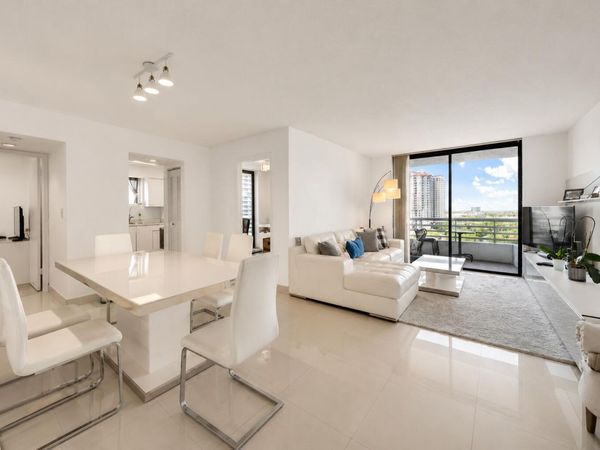 3300 192nd Street NE, Unit 1201, Aventura, FL 33180
