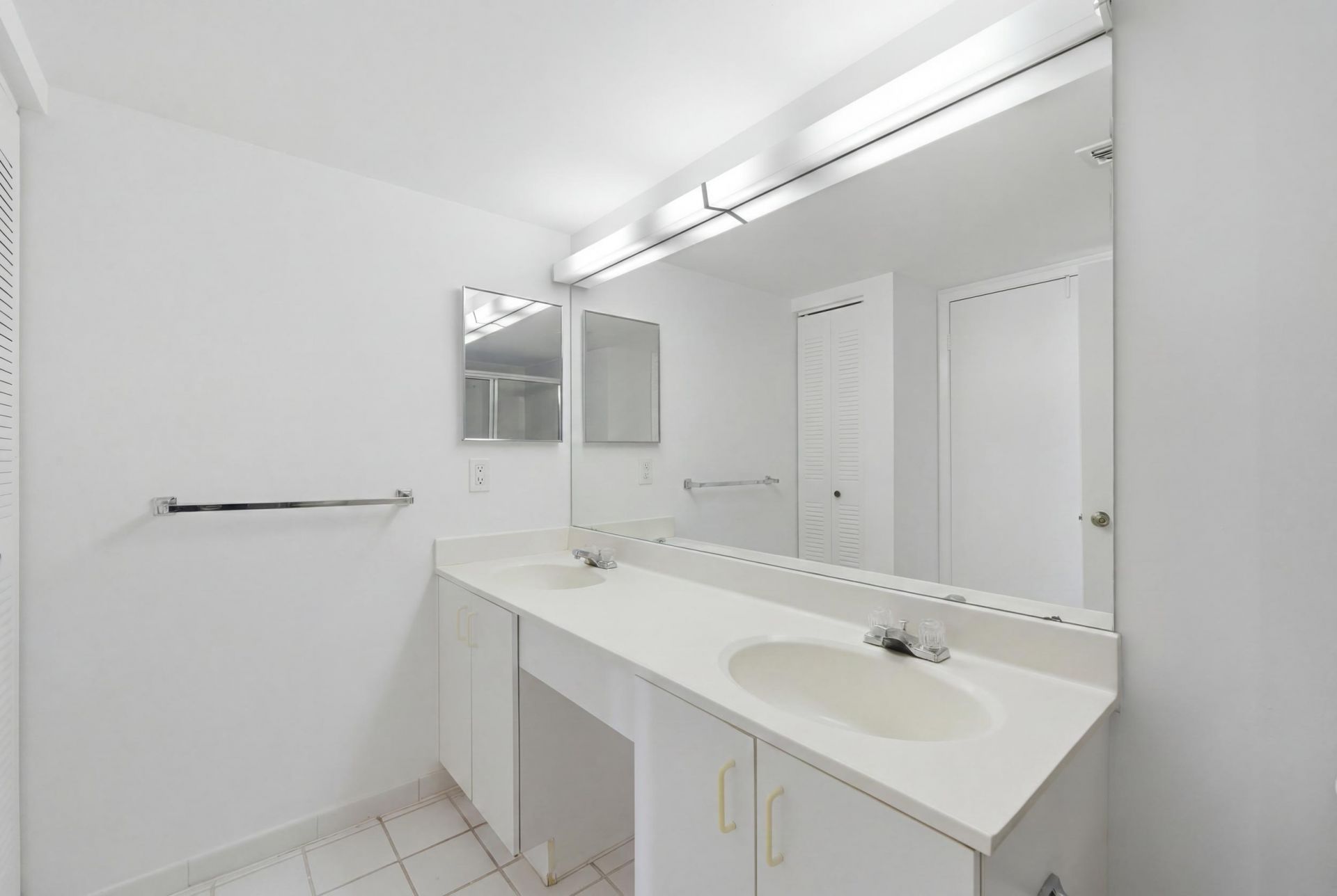 3300 192nd Street Ne, Unit 1201, Aventura, FL 33180 Photo