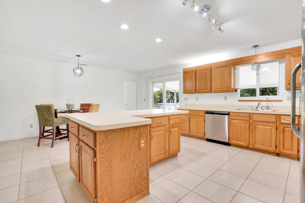 16245 E Burns Drive, Loxahatchee, FL 33470 Photo