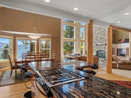 4530 Ridgewood Drive, Carnelian Bay, CA 96140 Photo