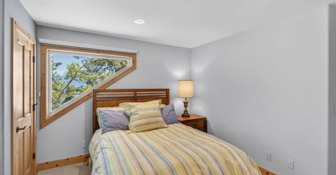 4530 Ridgewood Drive, Carnelian Bay, CA 96140 Photo