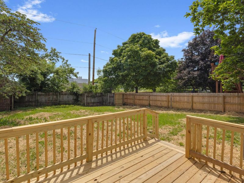 2243 Golden Leaf Lane, Columbus, OH 43223 Photo 10