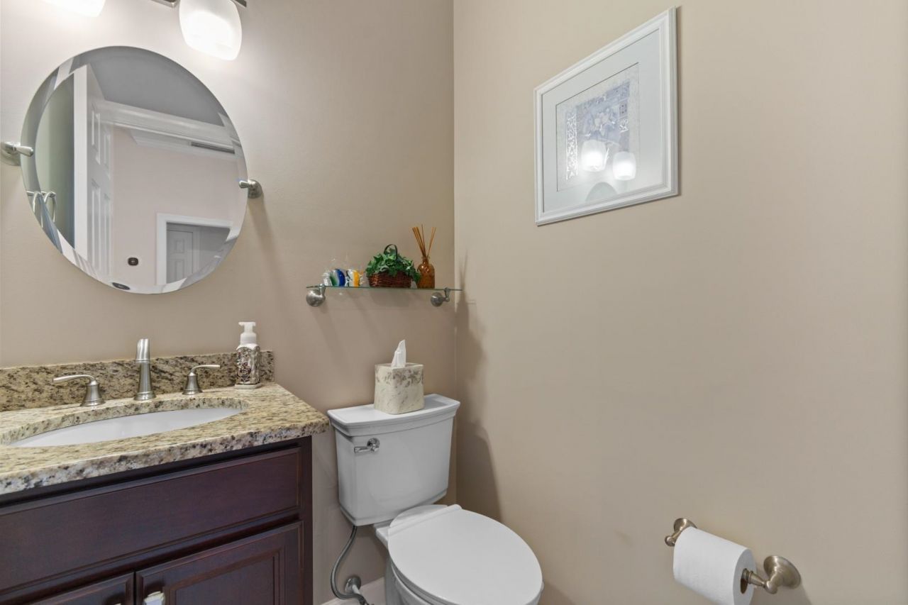 4513 Firethorne Dr. Photo 21