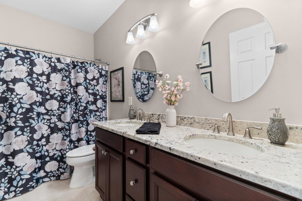 4513 Firethorne Dr. Photo 22