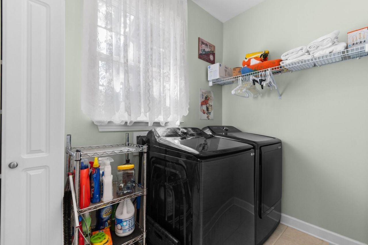4513 Firethorne Dr. Photo 27
