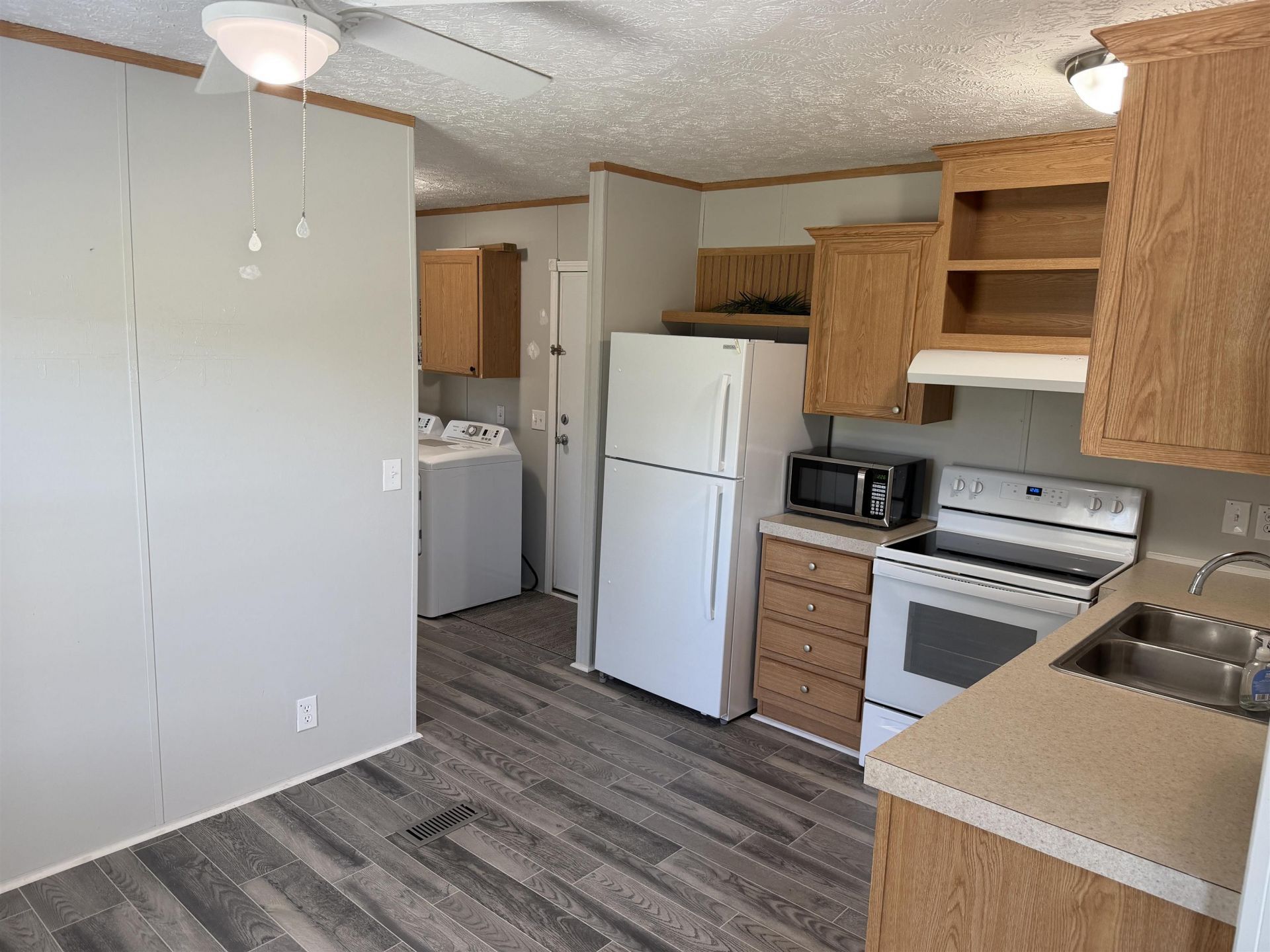 1003 Baron Ln.  Photo 13