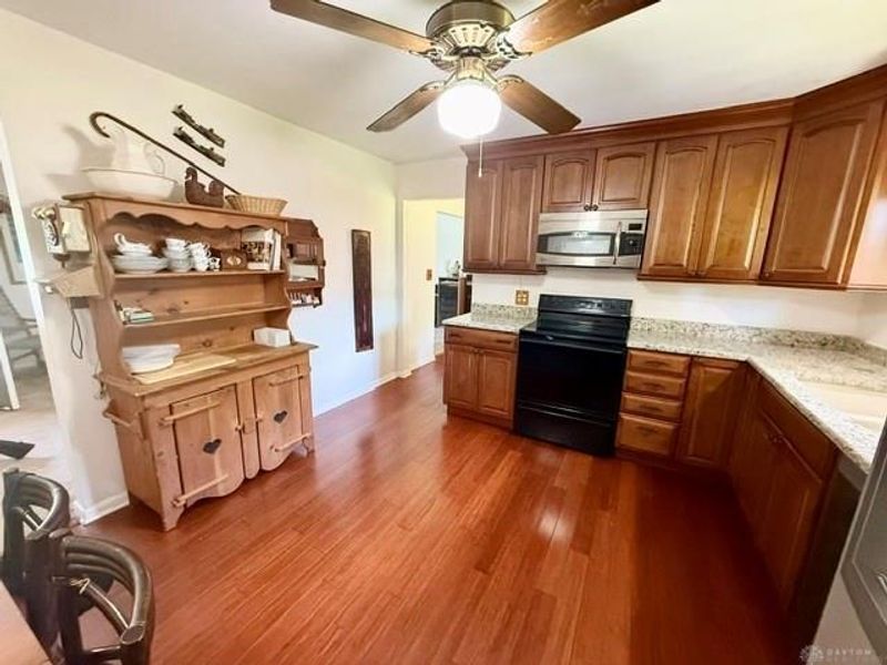 2506 Brahms Boulevard, Dayton, OH 45449 Photo 4