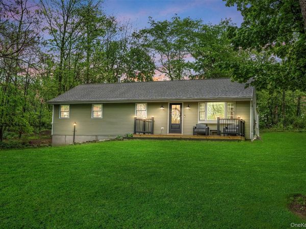2 Otter Road, Campbell Hall, NY 10916