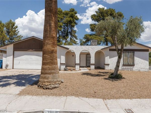 3958 Oakhill Avenue, Las Vegas, NV 89121