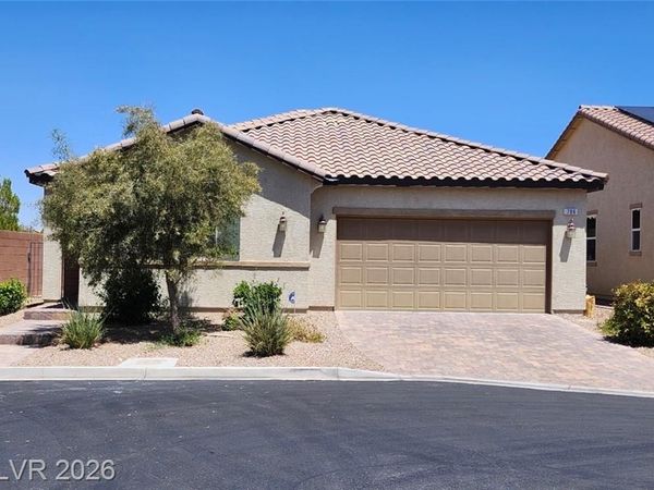 706 Topocoba Street, Las Vegas, NV 89178