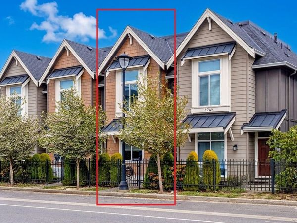 1243 Flint Ave , Langford, BC V9B 0Y6