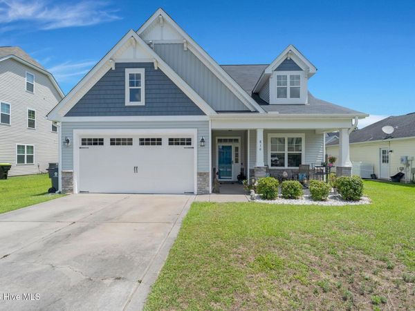 816 Heart Wood Loop Road NE, Leland, NC 28451