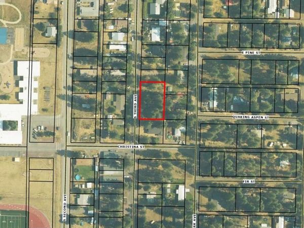 0 S 3rd Avenue, Unit 14-16, Chiloquin, OR 97624