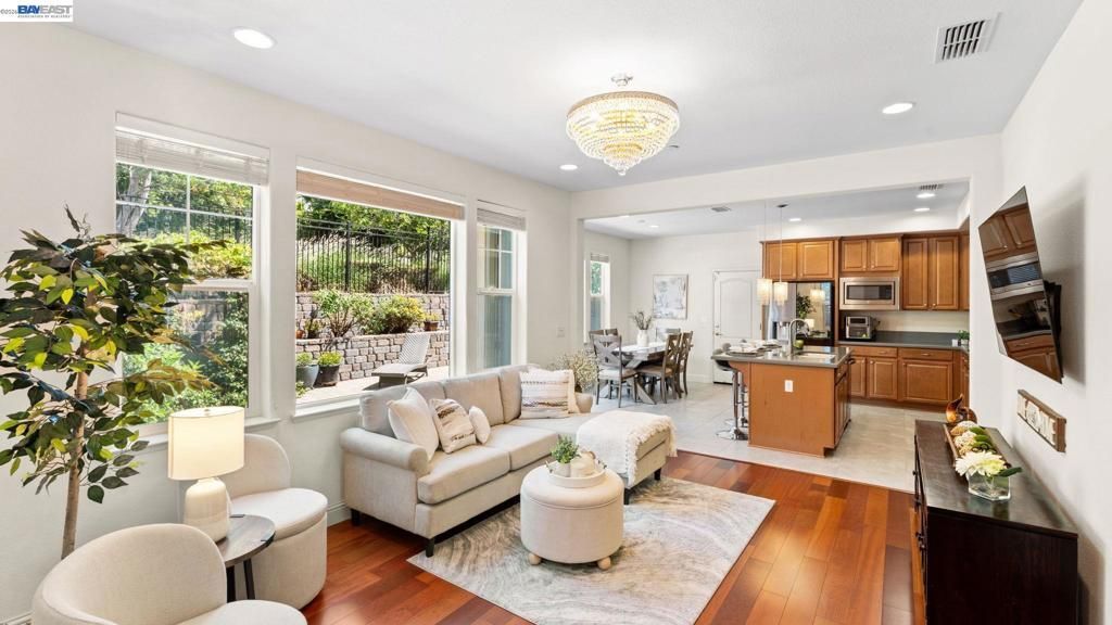 3207 Vittoria Loop , Dublin, CA 94568 Main Photo