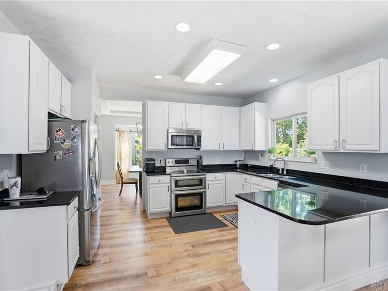 77 W Waterbury Drive, Springboro, OH 45066 Photo 14