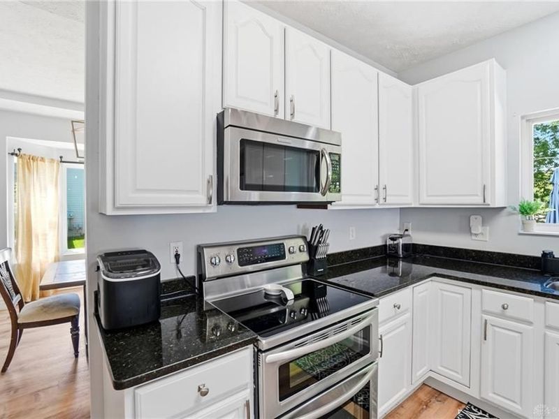 77 W Waterbury Drive, Springboro, OH 45066 Photo 16