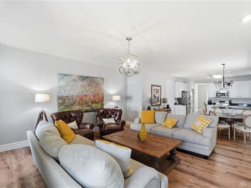 77 W Waterbury Drive, Springboro, OH 45066 Photo 9