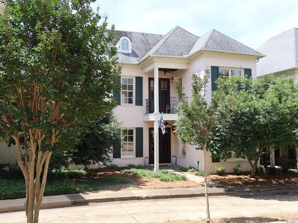 417 St Remy, Oxford, MS 38655