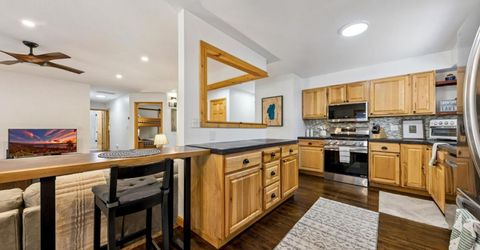 3118 Deer Trail, South Lake Tahoe, CA 96150 Photo