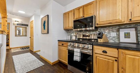 3118 Deer Trail, South Lake Tahoe, CA 96150 Photo