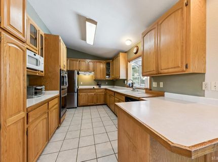 352 Heather Circle, South Lake Tahoe, CA 96150 Photo