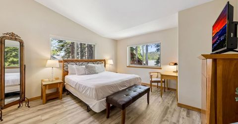 352 Heather Circle, South Lake Tahoe, CA 96150 Photo