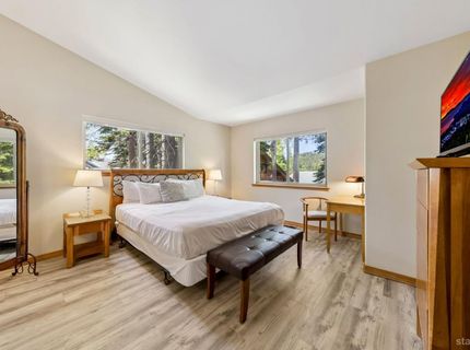 352 Heather Circle, South Lake Tahoe, CA 96150 Photo