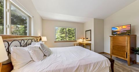 352 Heather Circle, South Lake Tahoe, CA 96150 Photo