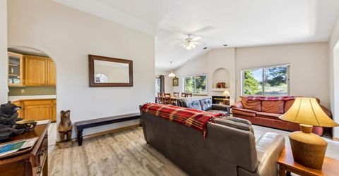 352 Heather Circle, South Lake Tahoe, CA 96150 Photo