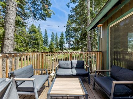 352 Heather Circle, South Lake Tahoe, CA 96150 Photo