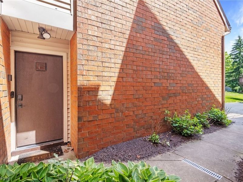 4695 Mayfield Road , Unit F, South Euclid, OH 44121 Photo 10